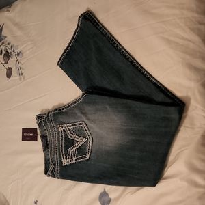 Brand new, never worn, Vigoss Blue Jean Slim Boot- Size 11/12, Length 33